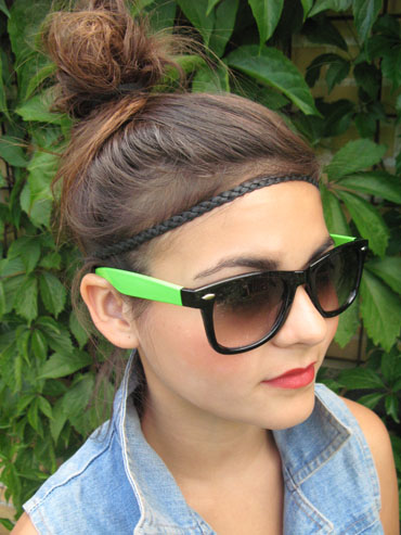 Zwarte wayfarer met neon groen - sunlooper.nl - billede 2