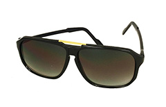 Zwarte zonnebril voor mannen in groot ontwerp. - Design nr. 3239